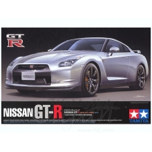 TAMIYA 24300 1-24 NISSAN GT R