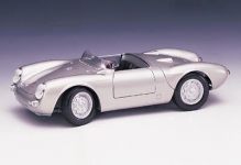 MAISTO 31843 PORSCHE 550 SPYDER