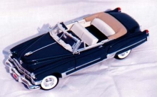 ROAD 92308 CADILLAC DE VILLE 49 BLACK OR PINK 1:18