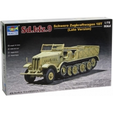 TRUMPETER 07252 1:72 WWII GERMAN FAMO 18T SDKFZ 9 TYPE F3 HEAVY HALFTRACK ( LATE )