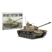 REVELL 17853 1:35 M 48 A2 PATTON TANK W CREW *