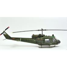 HOBBYBOSS 85803 UH 1 C HUEY HELICOPTER 1:48