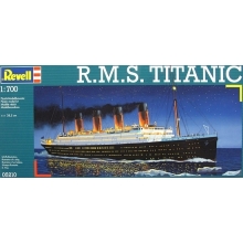 REVELL 05210 R M S TITANIC 1:700