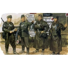 DRAGON 6061 GERMAN FELDDGENDARMERIE 1:35