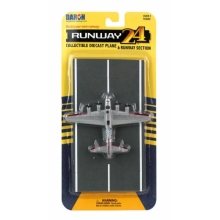 RUNWAY 35 B17 FLYING FORTRESS ( SILVER ) WWII USAAF PLANE