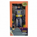 NECA 61242 BATMAN 1/4 SCALE FIGURE 1966 ADAM WEST