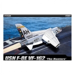 ACADEMY 12521 1:72 USN F 8 E VF 162 THE HUNTERS