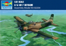 TRUMPETER 02254 A 1J AD 7 SKYRAIDER 1:32