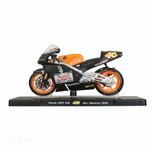 MAGAZINE ROSSI0034 1:18 2000 HONDA NSR 500 VALENCIA VALENTINO ROSSI