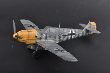 HOBBYBOSS 81809 MESSERSCHMITT BF109E, SEPT, 1940 1:18