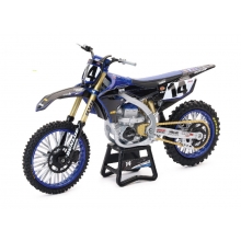 NEWRAY 58333 1:12 YAMAHA FACTORY RACE TEAM BIKE ( DYLAN FERRANDIS )