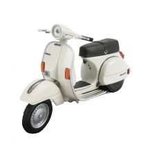 MAGAZINE VES0045 1:18 1978 VESPA P200E, WHITE