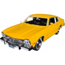 MOTORMAX 79042 1:24 1974 FORD MAVERICK