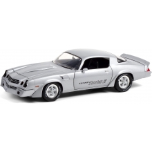 GREENLIGHT 13594 1:18 1981 CHEVROLET Z / 28 YENKO TURBO Z TURBO SILVER