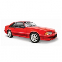 MAISTO 32906 1:24 SE 1993 FORD MUSTANG SVT COBRA