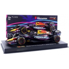 BURAGO 38083 1:43 RACE ORACLE RED BULL RACING RB19 ( 2023 ) W DRIVER VERSTAPPEN 1