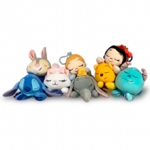 MP 760022542 DISNEY SNUGGLETIME KEYCHAIN 8MOD 15CM ASST IN CDU