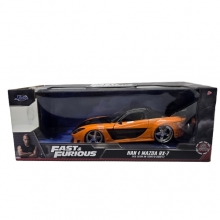 DEVALUADO JADA 33174 1:24 HWR FF MAZDA RX7 W HAN FIGURE