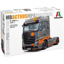 ITALERI 3968 1:24 MERCEDES BENZ ACTROS MP4 BIG SPACE GRAND PRIX EDITION