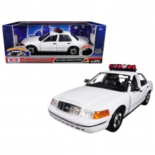 MOTORMAX 73992 1:18 LIGHT & SOUND 2001 FORD CROWN VICTORIA INTERCEPTOR PLAIN WHITE
