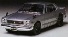 TAMIYA 24194 1:24 NISSAN SKYLINE 2000