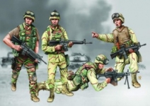 TRUMPETER 00407 US MARINE CORPS IRAQ 2003 1:35