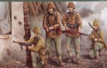TRUMPETER 00405 1/35 FIGURE WAFFEN SS ASSAULT TEAM