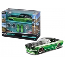 MAISTO 39094 1:24 MUSTANG GT 67